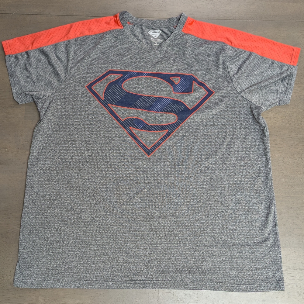 Superman Gray and Orange Superman Logo T-Shirt